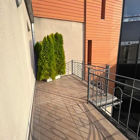 Leda Deluxe Lejlighed *